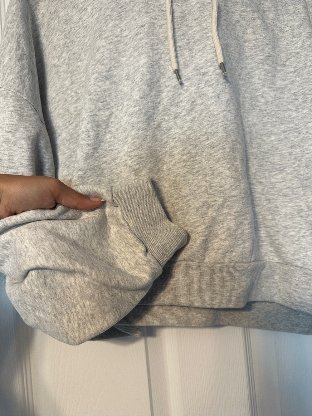 GAP VintageSoft Cropped Hoodie- Grey - Picture 3 of 7